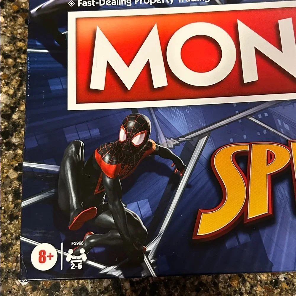 NEW Unopened Collectors Edition Hasbro Marvel Spider-Man Monopoly Game